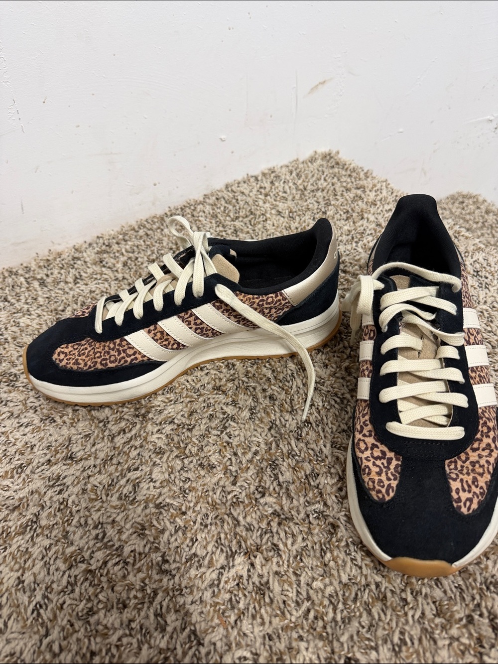 adidas Leopard-Pattern Low-Top Sneakers in Black, Tan & Cream - Picture 3 of 6